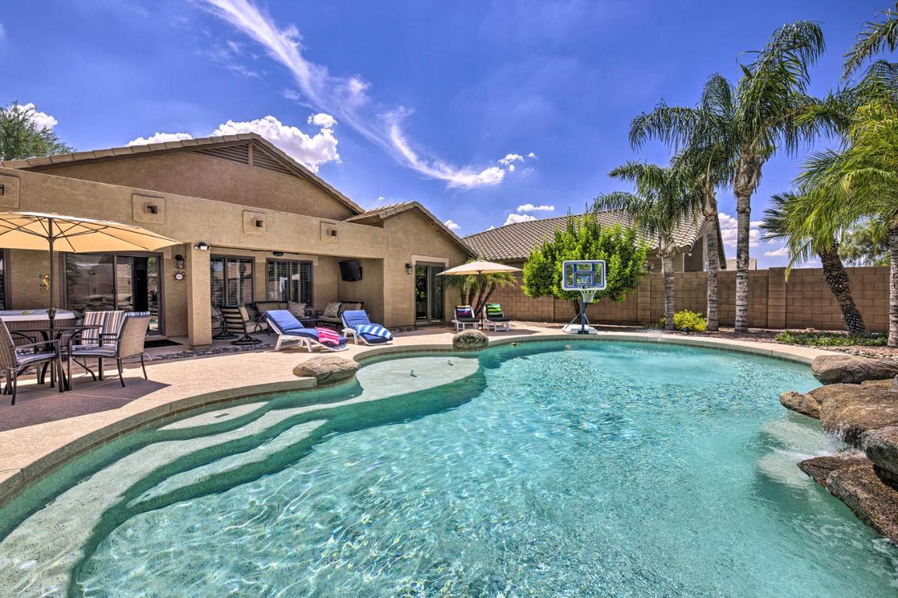 Mesa Oasis Desert Getaway Pool, Hot Tub, Patio! Exterior photo