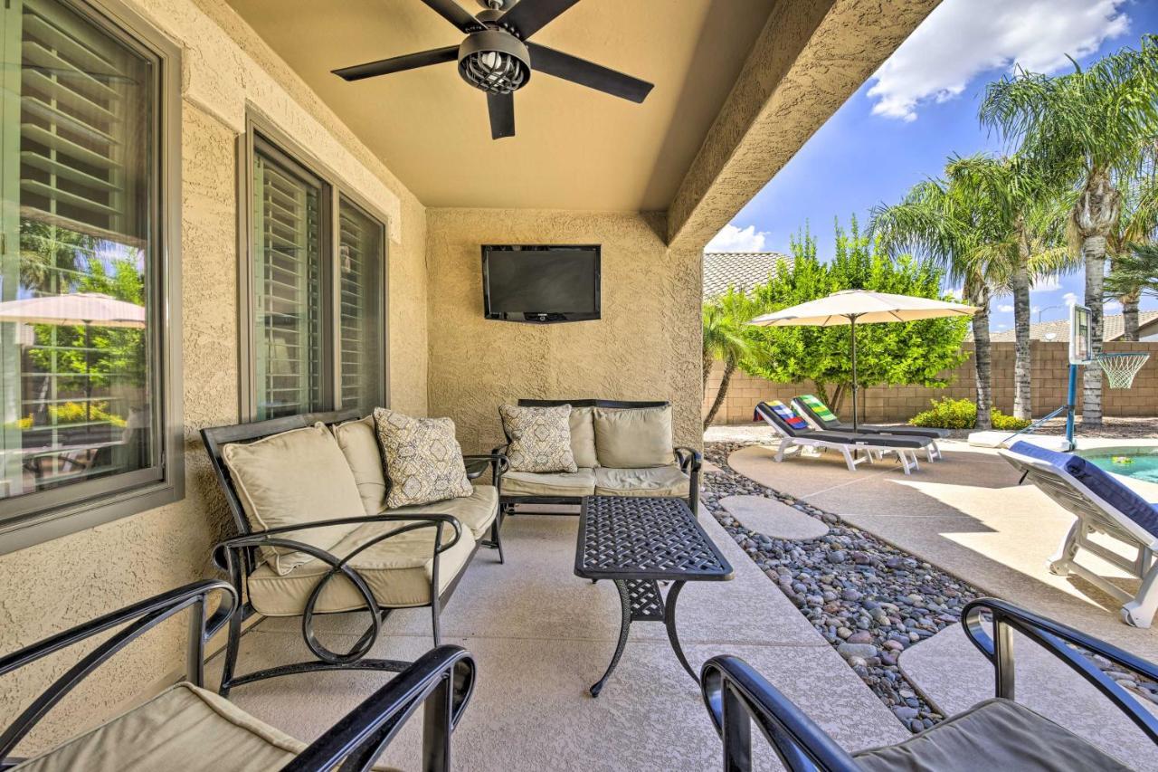 Mesa Oasis Desert Getaway Pool, Hot Tub, Patio! Exterior photo